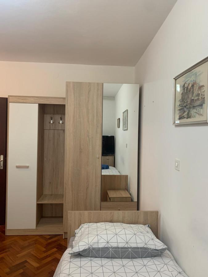 Apartment Emma リエカ エクステリア 写真